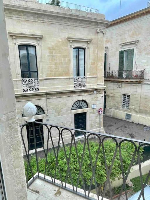 Dimora De Argenteris Apartment Lecce Ngoại thất bức ảnh